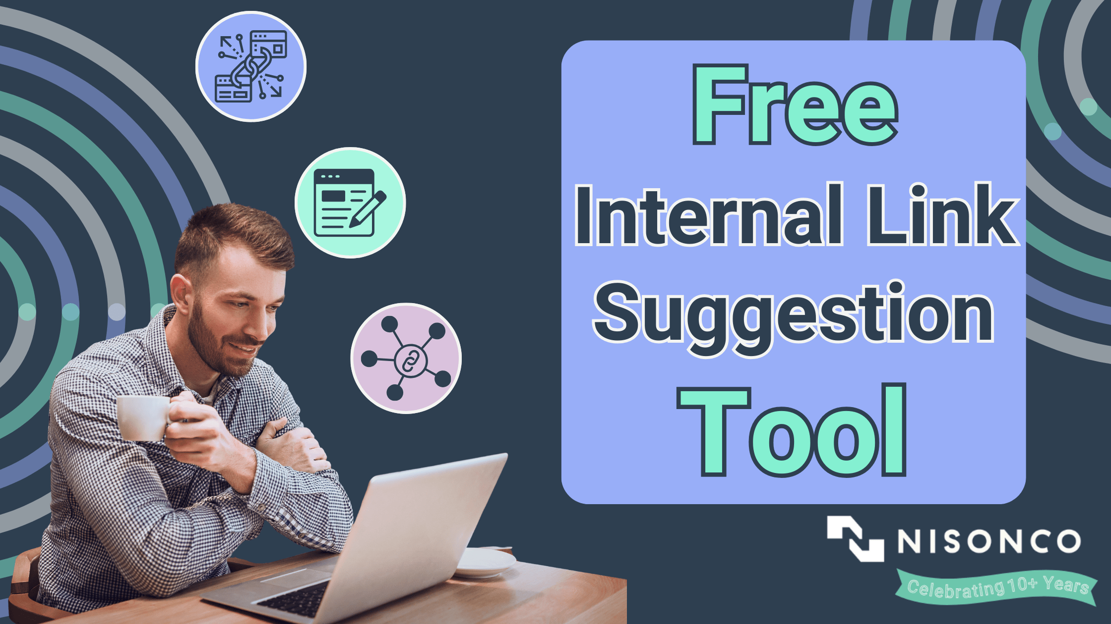 Person using a free tool for internal link suggestion.